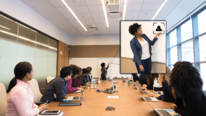 Eyqoo Auto-tracking target image